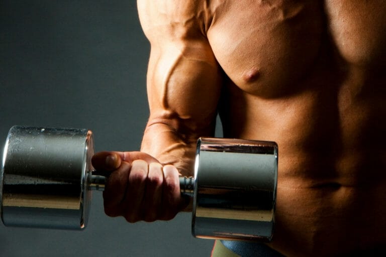 7 Isometric Exercises For Biceps & Why You Should Do Them